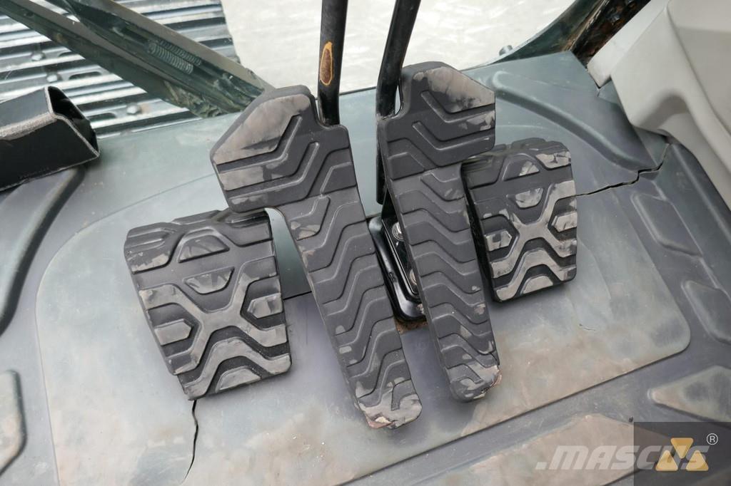 CAT 330FL Gravemaskiner på larvebånd