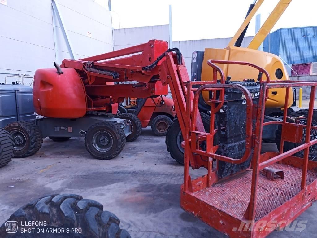 JLG 450 AJS II Bomlifte med knækarm
