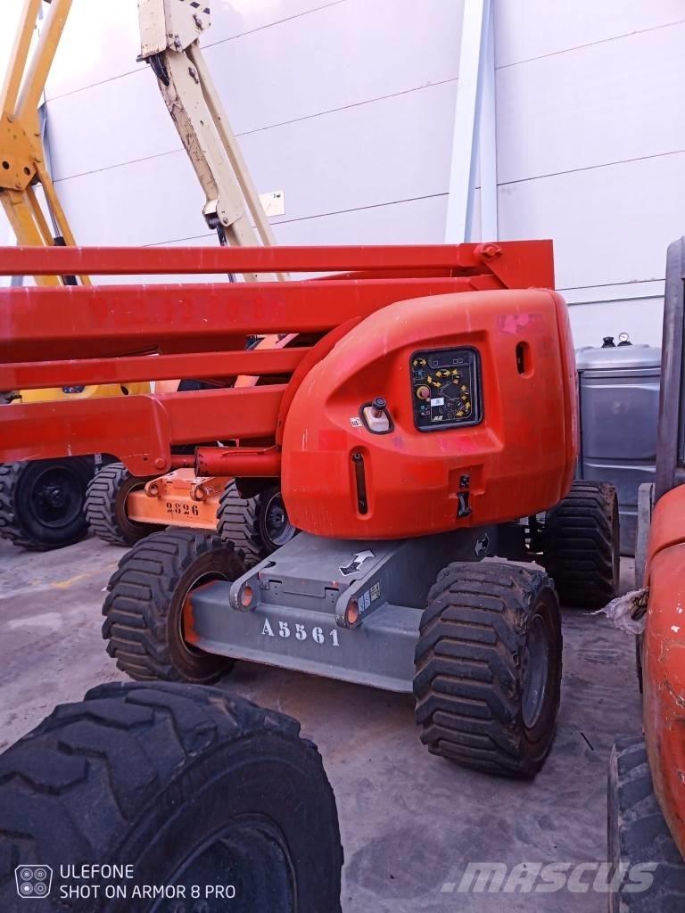 JLG 450 AJS II Bomlifte med knækarm