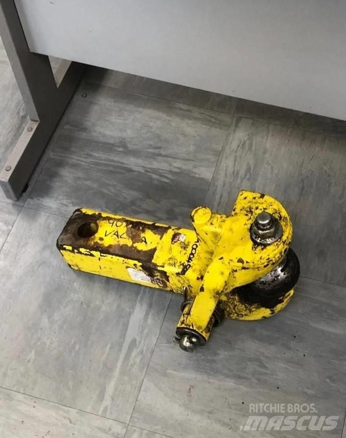 Lynx K80 BALL HITCH Andet tilbehør til traktorer