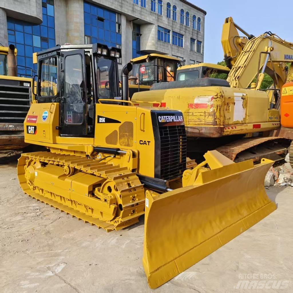 CAT D 5 K Bulldozer på larvebånd