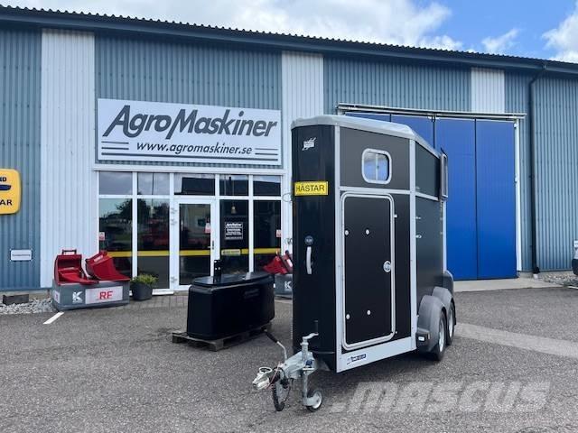 Ifor Williams HB403 Semi-trailer til Dyretransport