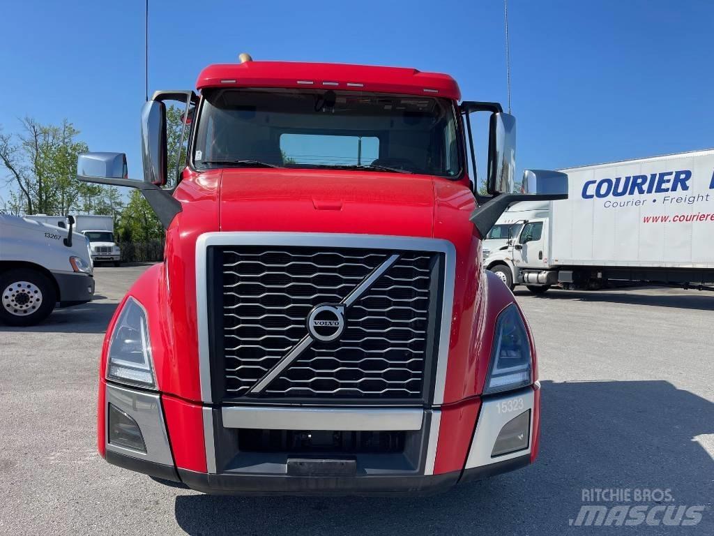 Volvo VNL64T300 Trækkere