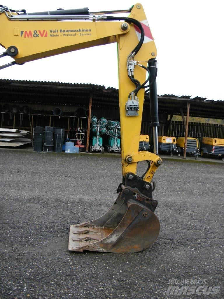 Yanmar B95W Gravemaskiner på hjul