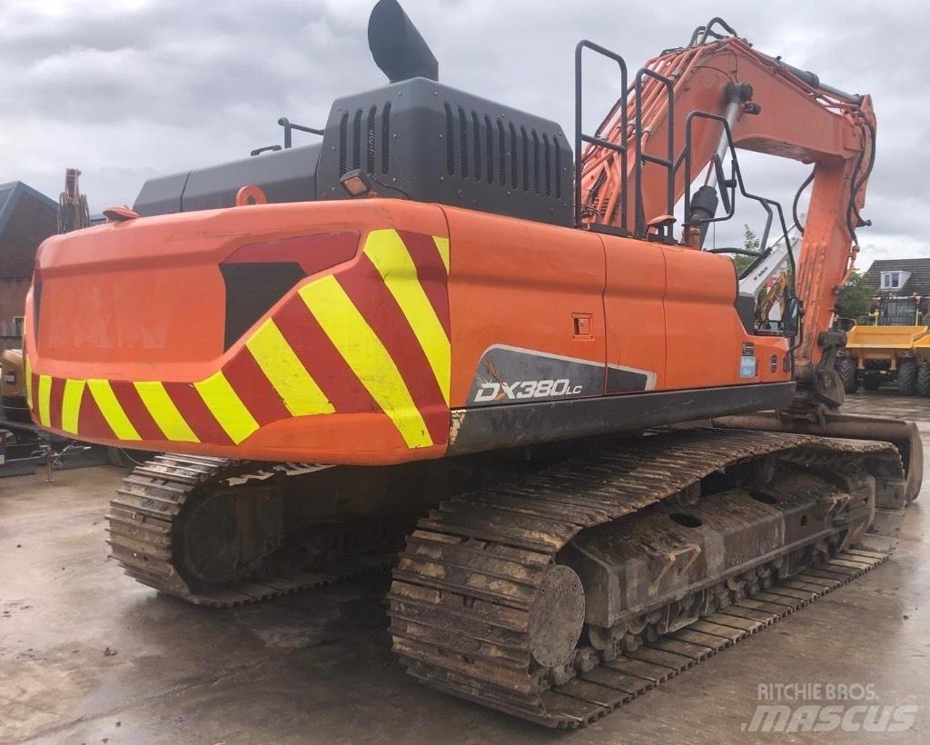 Doosan DX380LC-5 Gravemaskiner på larvebånd