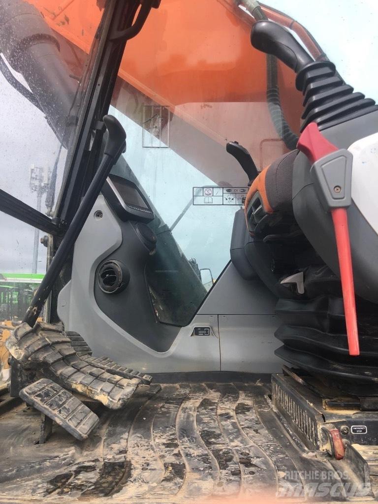 Doosan DX380LC-5 Gravemaskiner på larvebånd