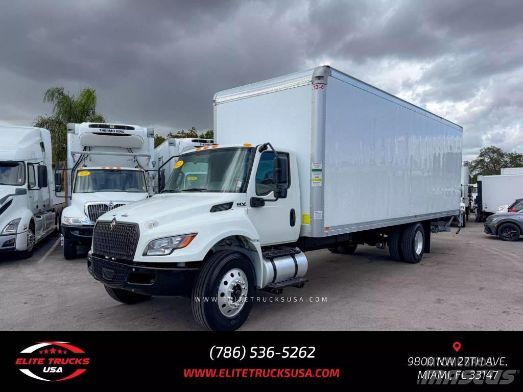 International MV Fast kasse