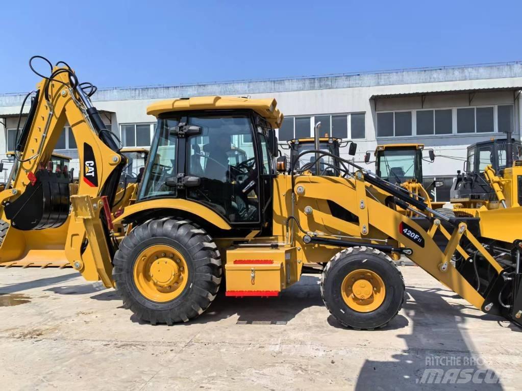 CAT 420 F Rendegravere