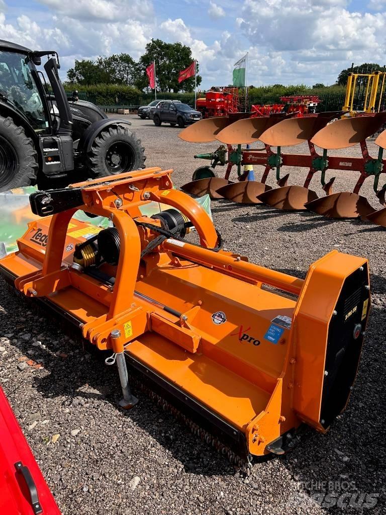 TEAGLE X Pro 300 Græsslåmaskiner
