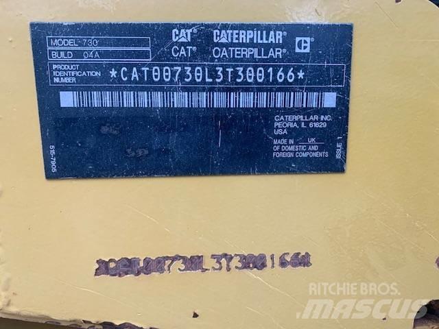 CAT 730 Terrængående lastbiler