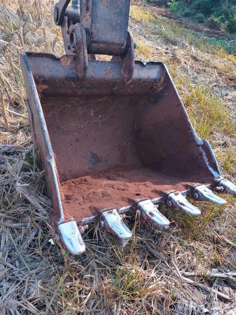 Volvo EC 200 D Gravemaskiner på larvebånd