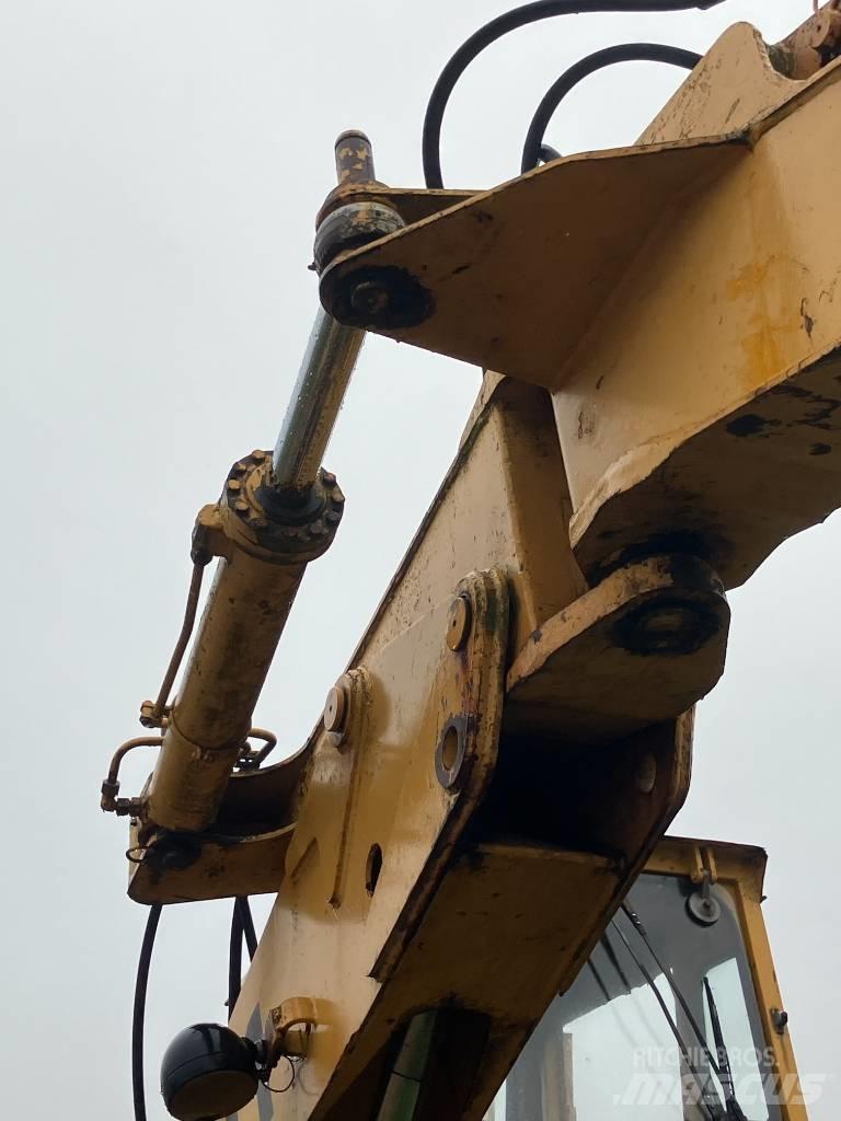 Liebherr A 901 C Gravemaskiner på hjul