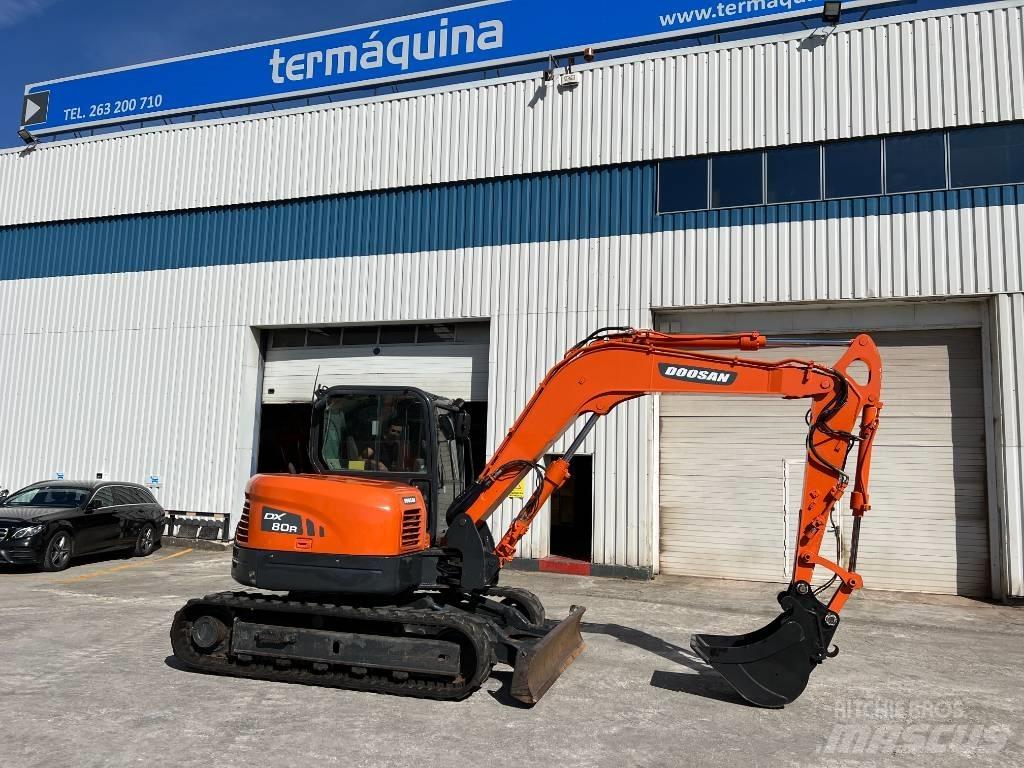 Doosan DX 80 R Midi-gravemaskiner 7t - 12t