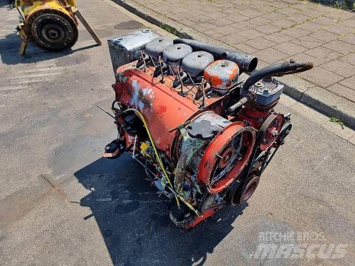  Engines F4L912 Transport – Andet