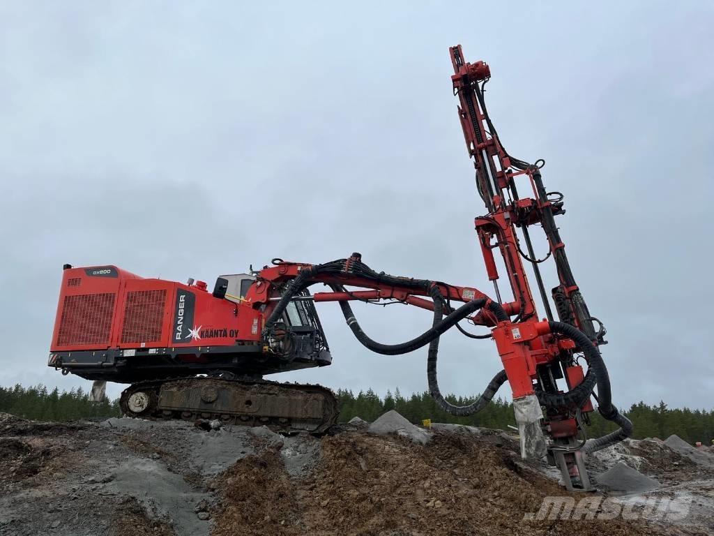 Sandvik DX800 Overfladeboreudstyr / Borerigge