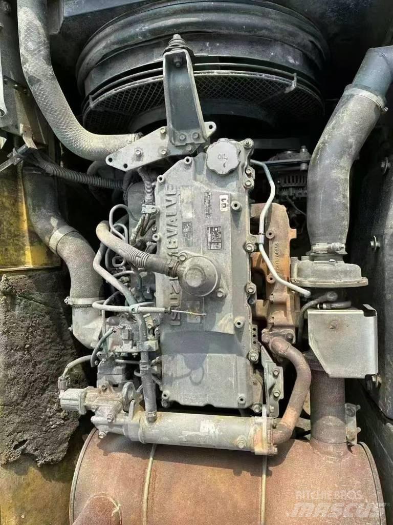 Sumitomo SH200 Gravemaskiner på larvebånd