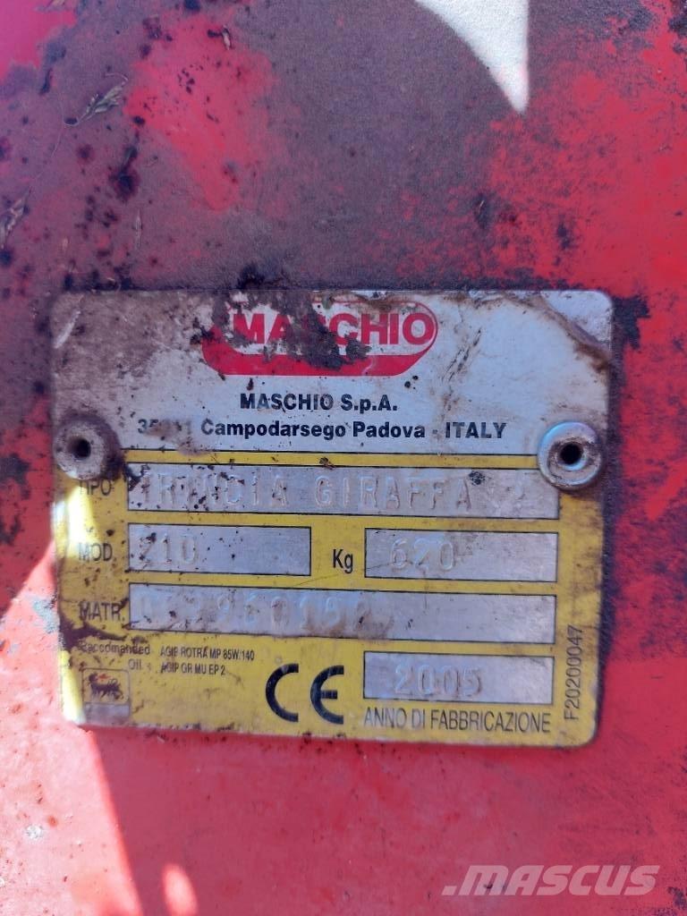 Maschio Giraffa 210 Græsklippere og skårlæggere