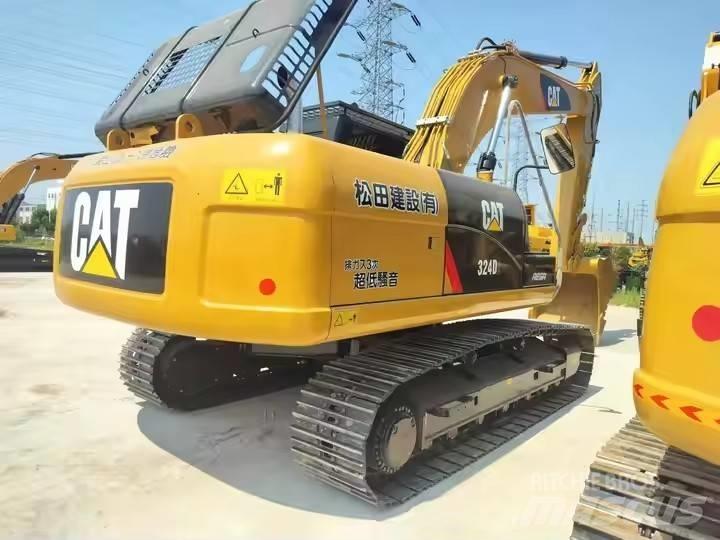 CAT 324D2 Gravemaskiner på larvebånd