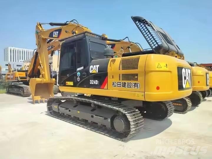 CAT 324D2 Gravemaskiner på larvebånd