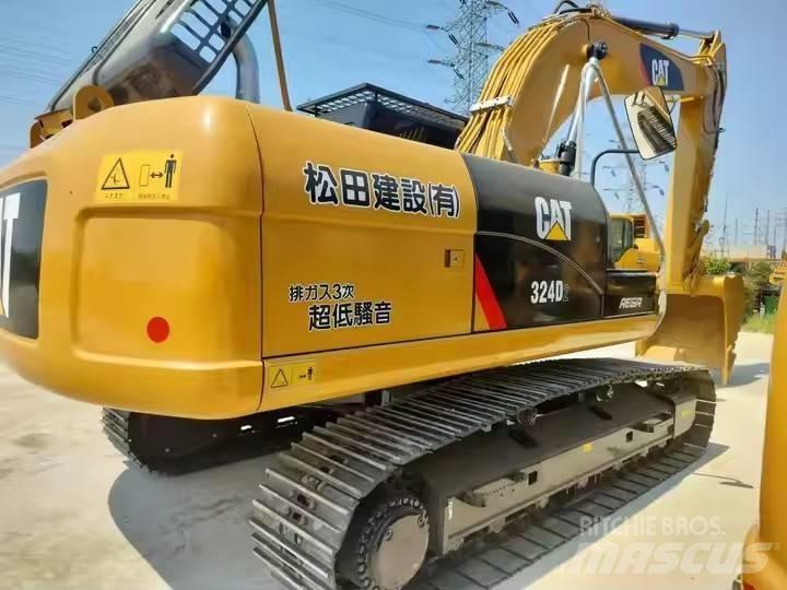 CAT 324D2 Gravemaskiner på larvebånd