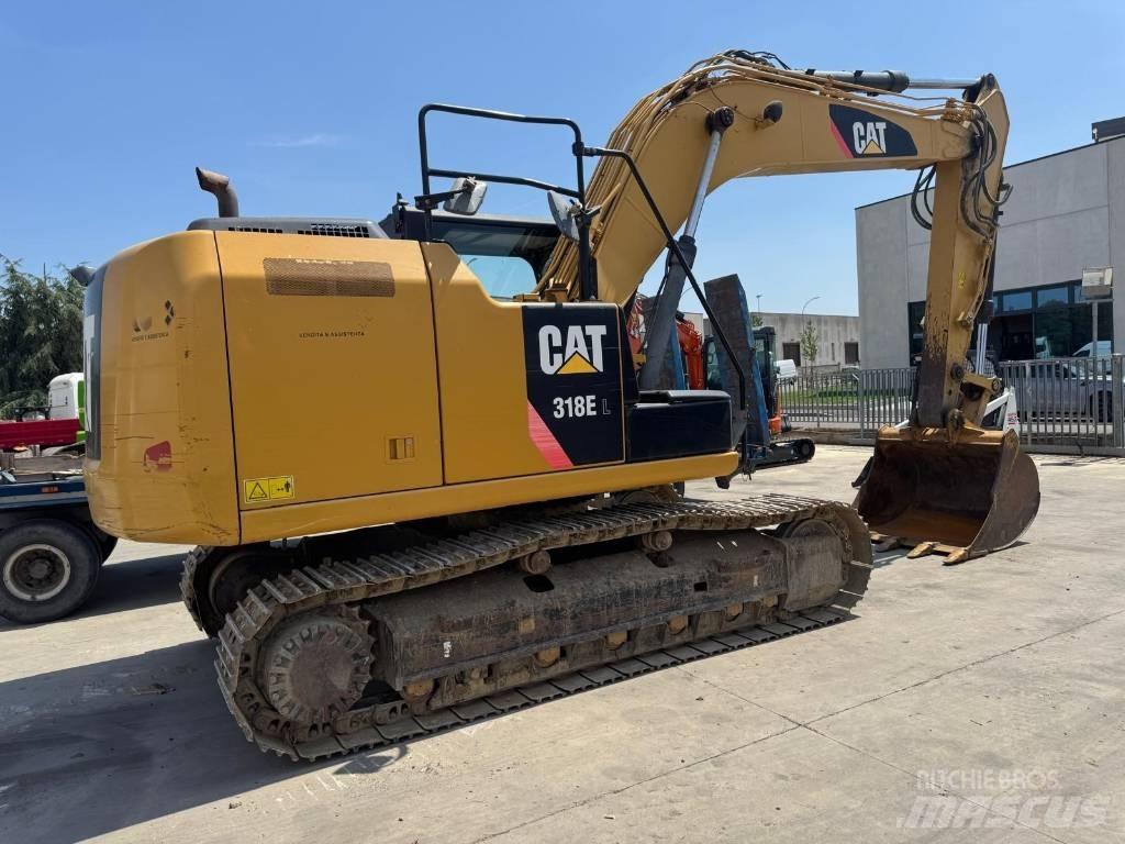 CAT 318E Gravemaskiner på larvebånd