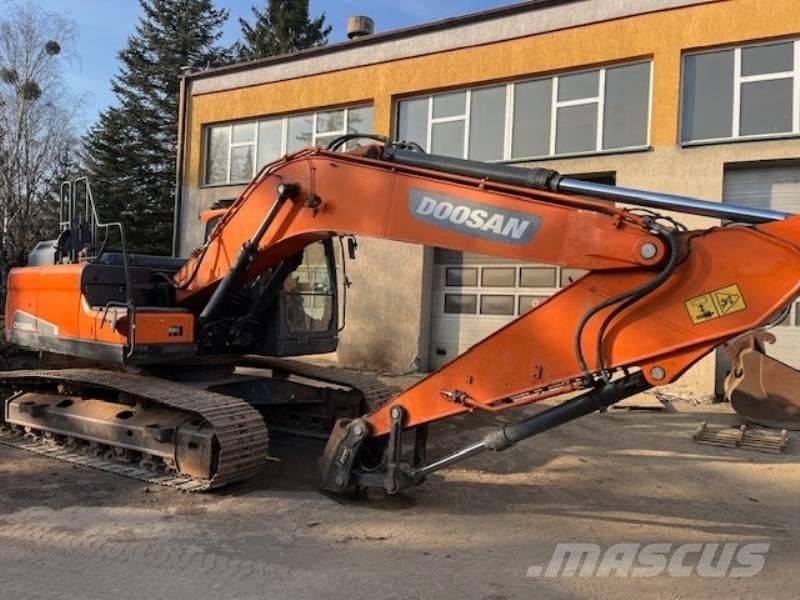 Doosan DX 225 LC-5 Gravemaskiner på larvebånd