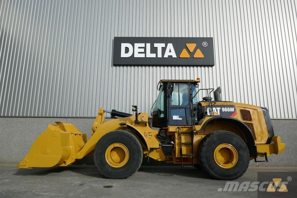 CAT 966M Læssemaskiner på hjul