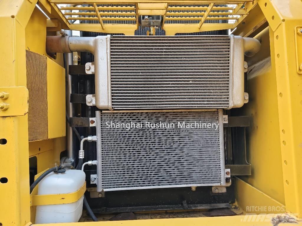 Komatsu PC 220-7 Gravemaskiner på larvebånd