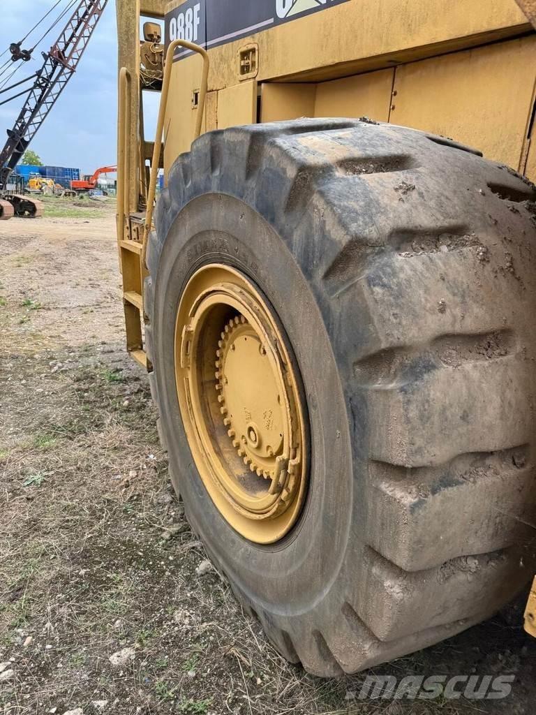 CAT 988F Læssemaskiner på hjul
