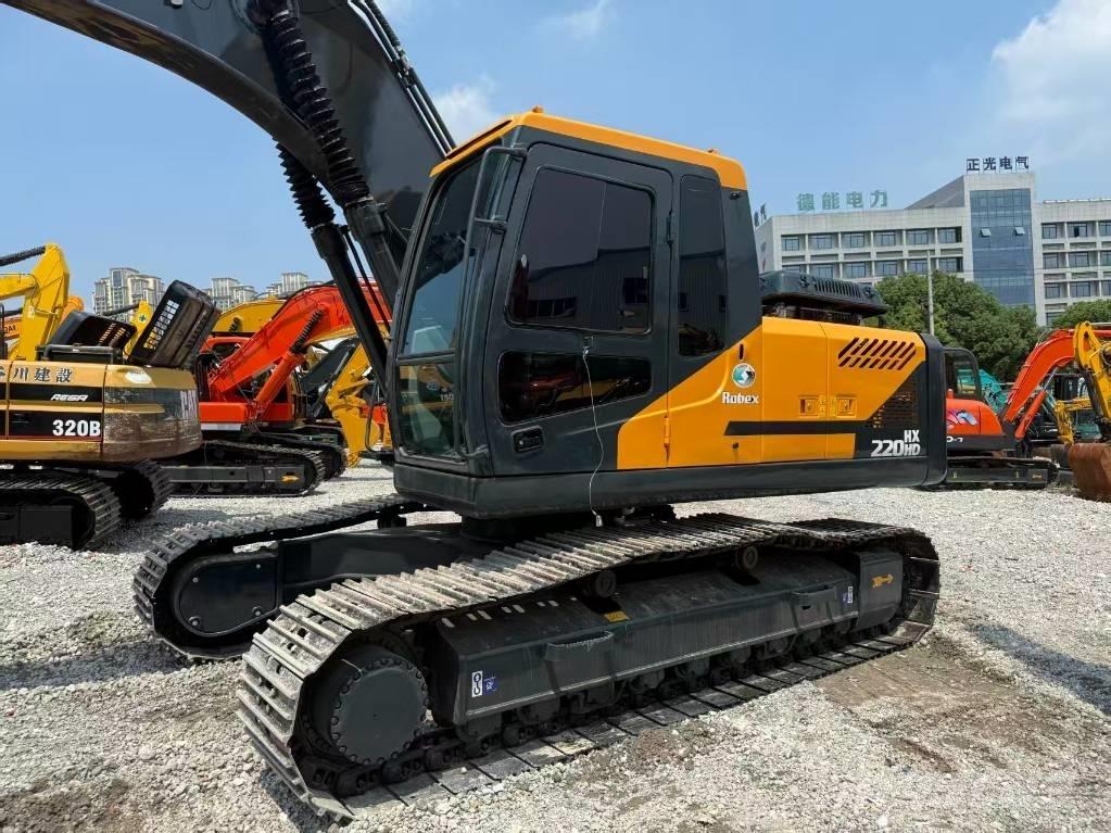 Hyundai 220HD Gravemaskiner på larvebånd