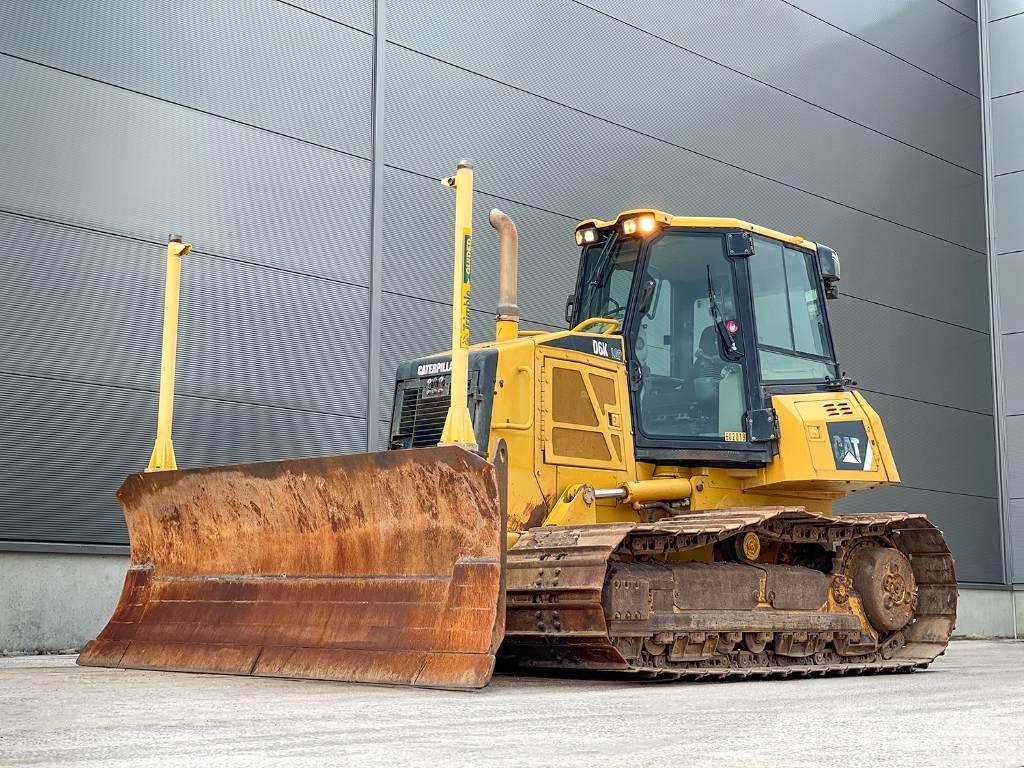 CAT D6K Bulldozer på larvebånd