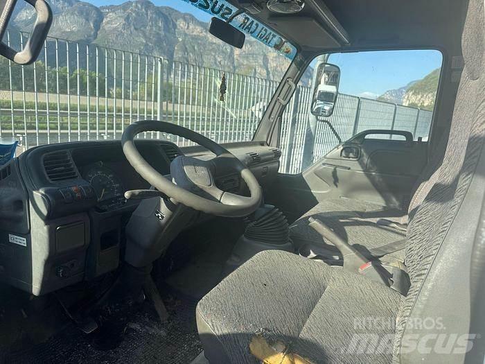 Isuzu 15.75 Tiptrailere