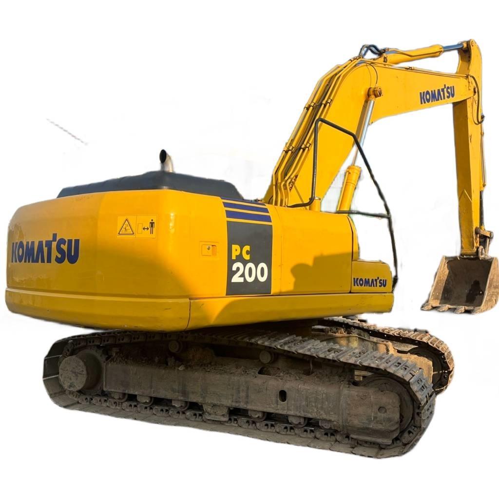 Komatsu PC 200-7 Gravemaskiner på larvebånd