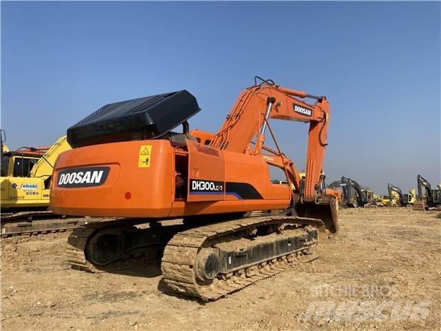 Doosan DH300 Gravemaskiner på larvebånd