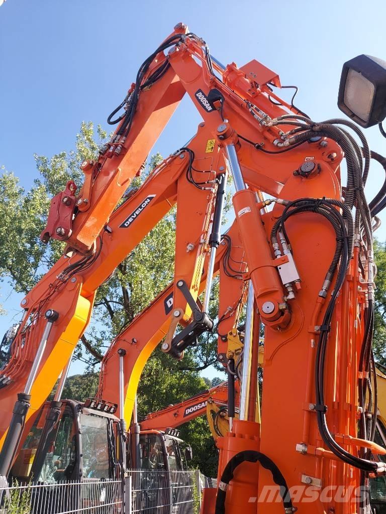 Doosan DX 85 R-3 Midi-gravemaskiner 7t - 12t