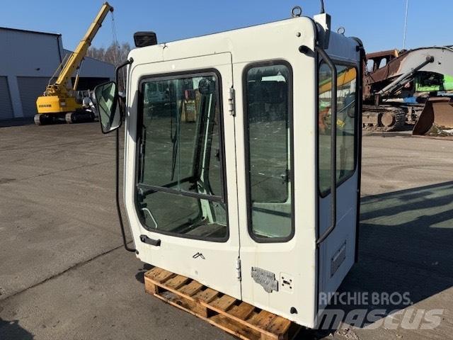 Liebherr SERIA B CAB Kabiner og interiør