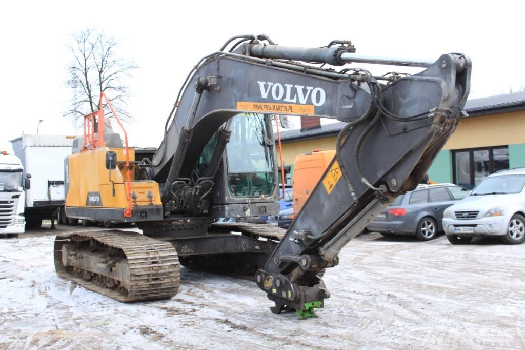 Volvo EC 220 E Gravemaskiner på larvebånd
