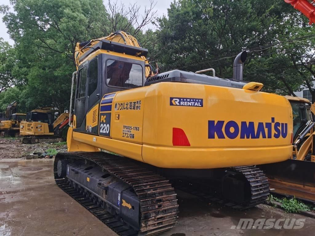 Komatsu PC 220-7 Gravemaskiner på larvebånd