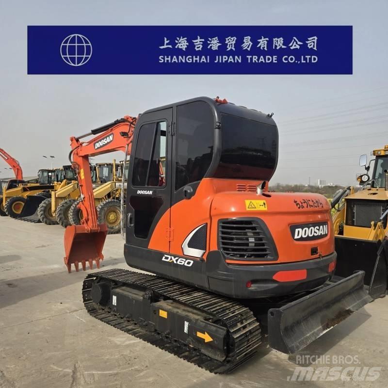 Doosan DX 60 Gravemaskiner på larvebånd
