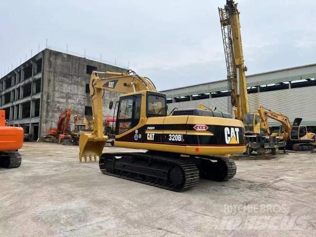 CAT 320 BL Gravemaskiner på larvebånd