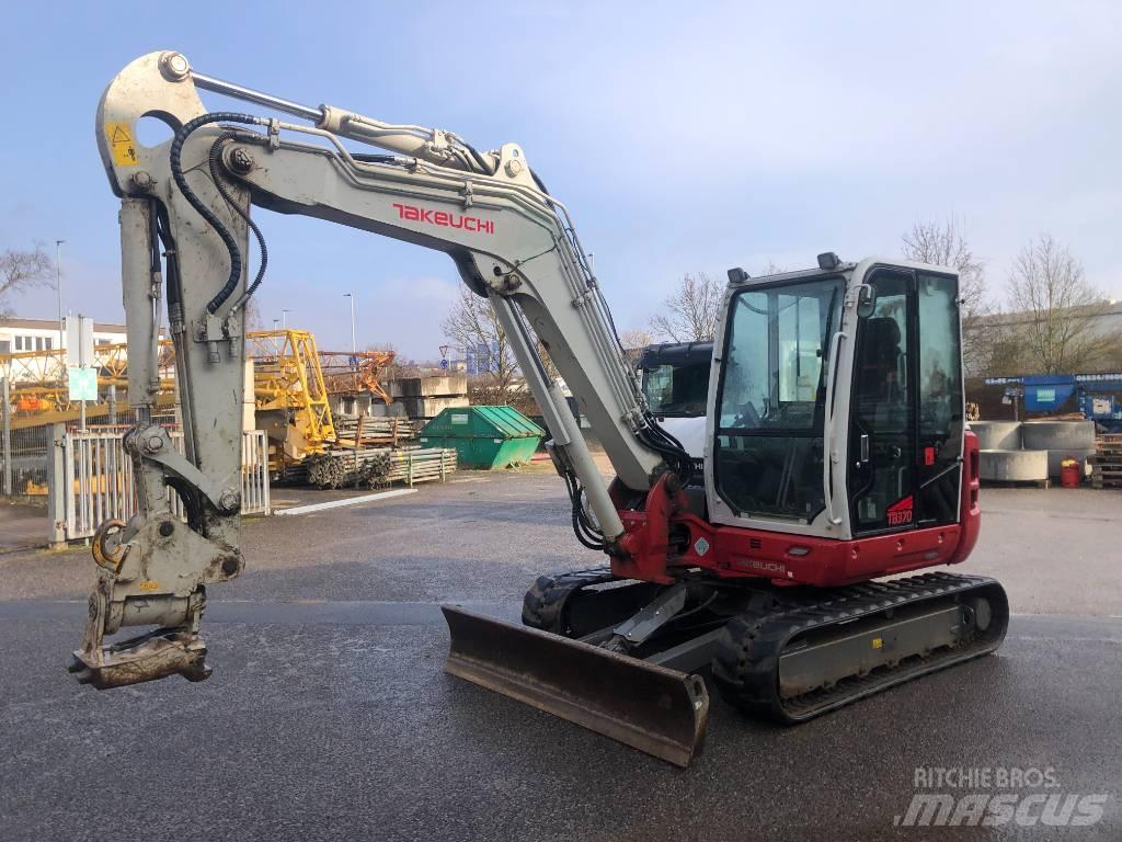 Takeuchi TB 370 Midi-gravemaskiner 7t - 12t
