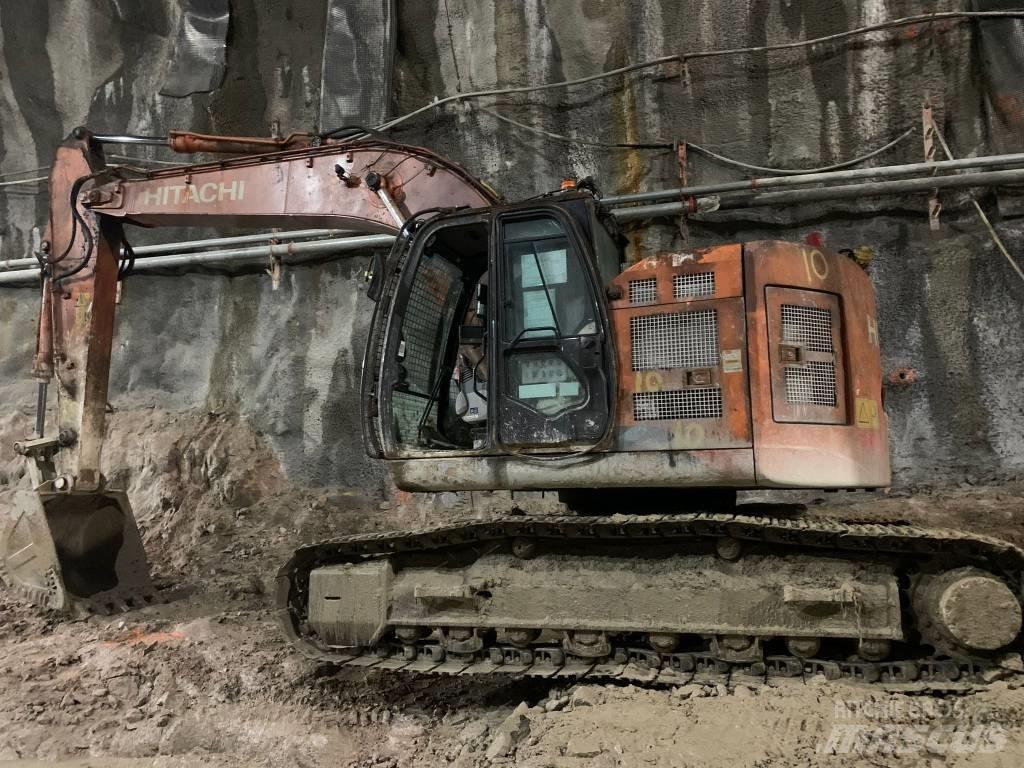 Hitachi ZX225US-5A Entreprenør - Andet