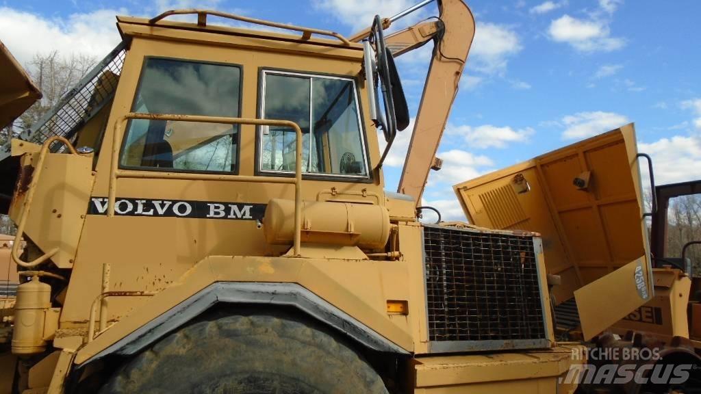 Volvo A 25 B Terrængående gaffeltruck
