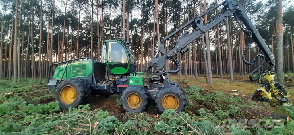 John Deere 1270 E Skovningsmaskiner