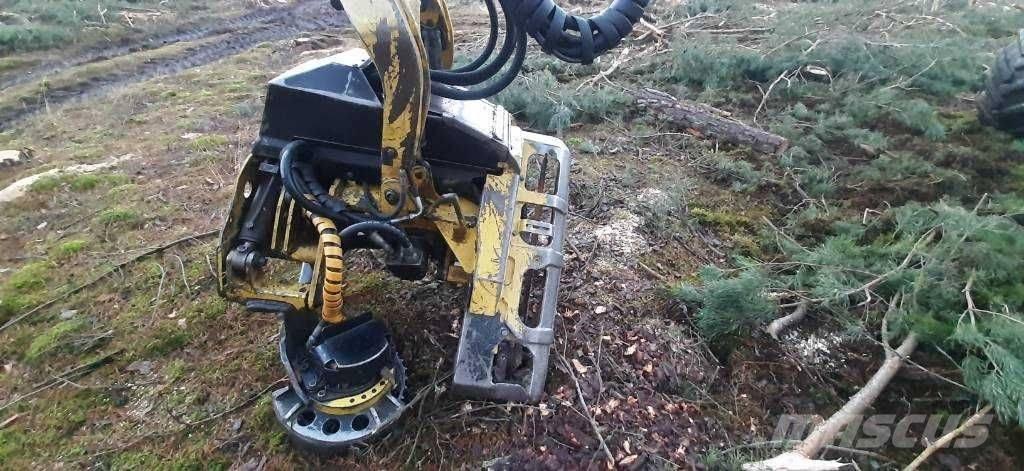 John Deere 1270 E Skovningsmaskiner