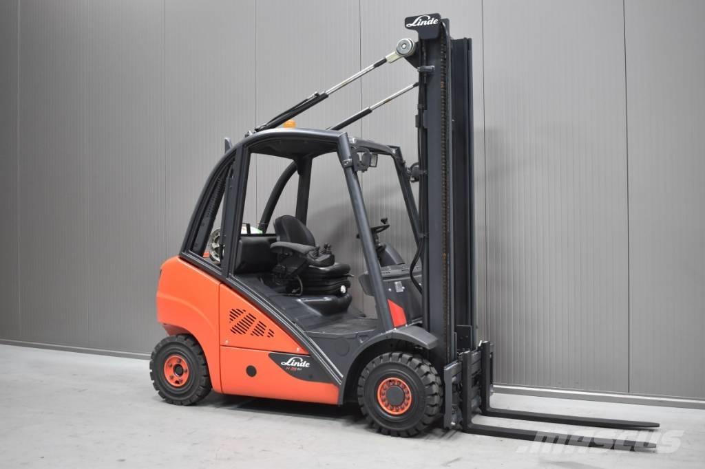 Linde H 25 T LPG gaffeltrucks