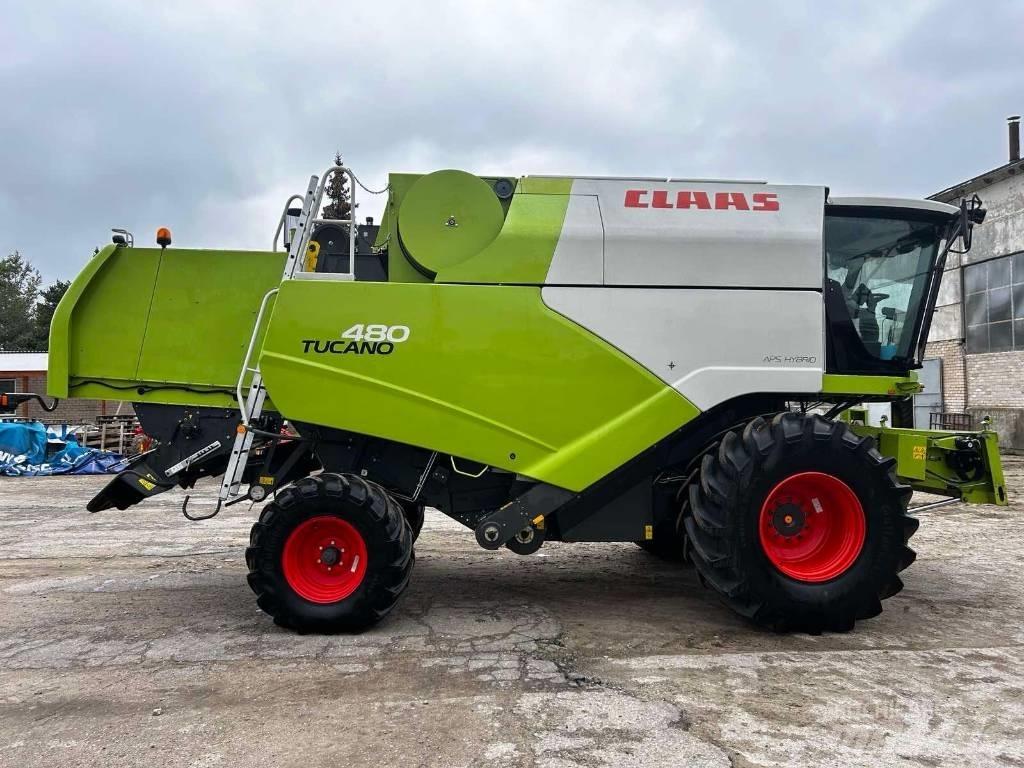 CLAAS Tucano 480 Mejetærskere