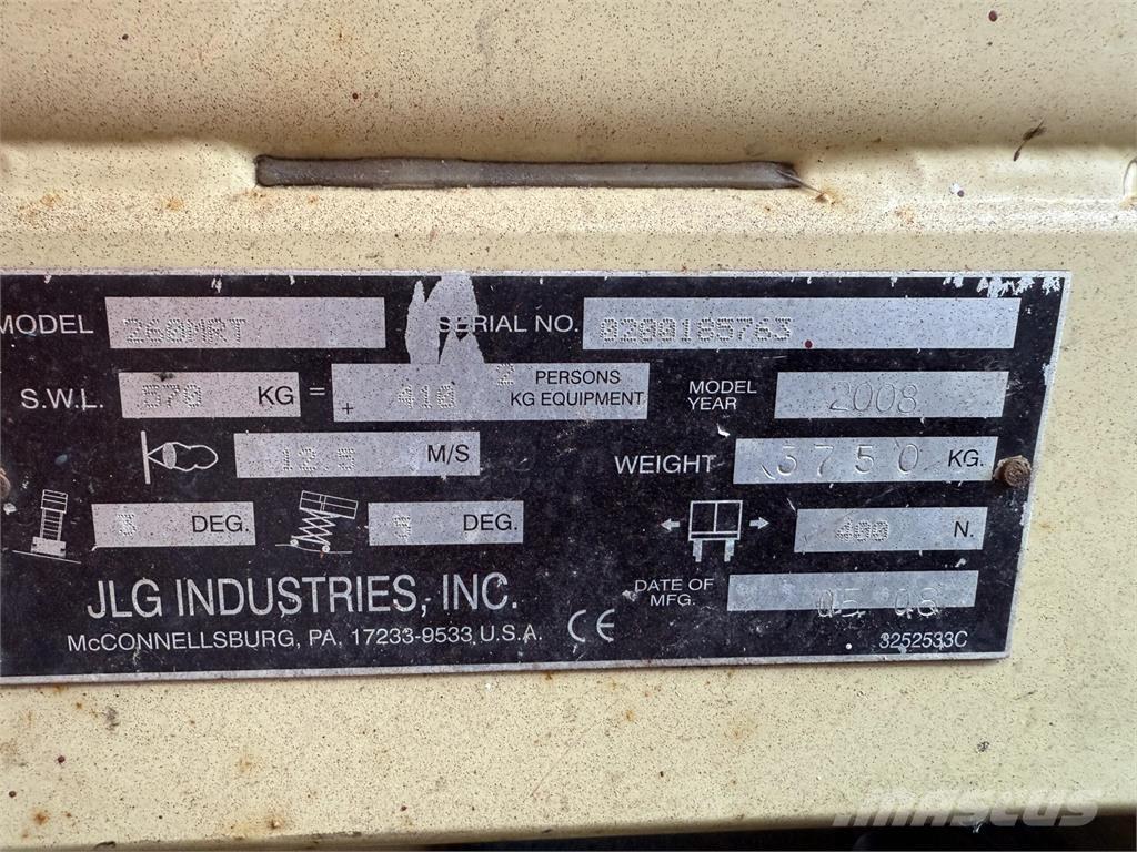 JLG 260 MRT Saxlifte