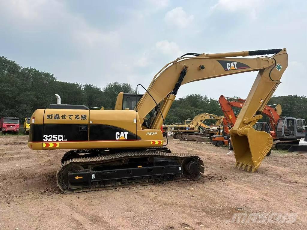 CAT 325 CL Gravemaskiner på larvebånd