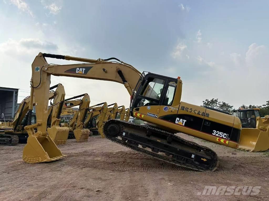 CAT 325 CL Gravemaskiner på larvebånd